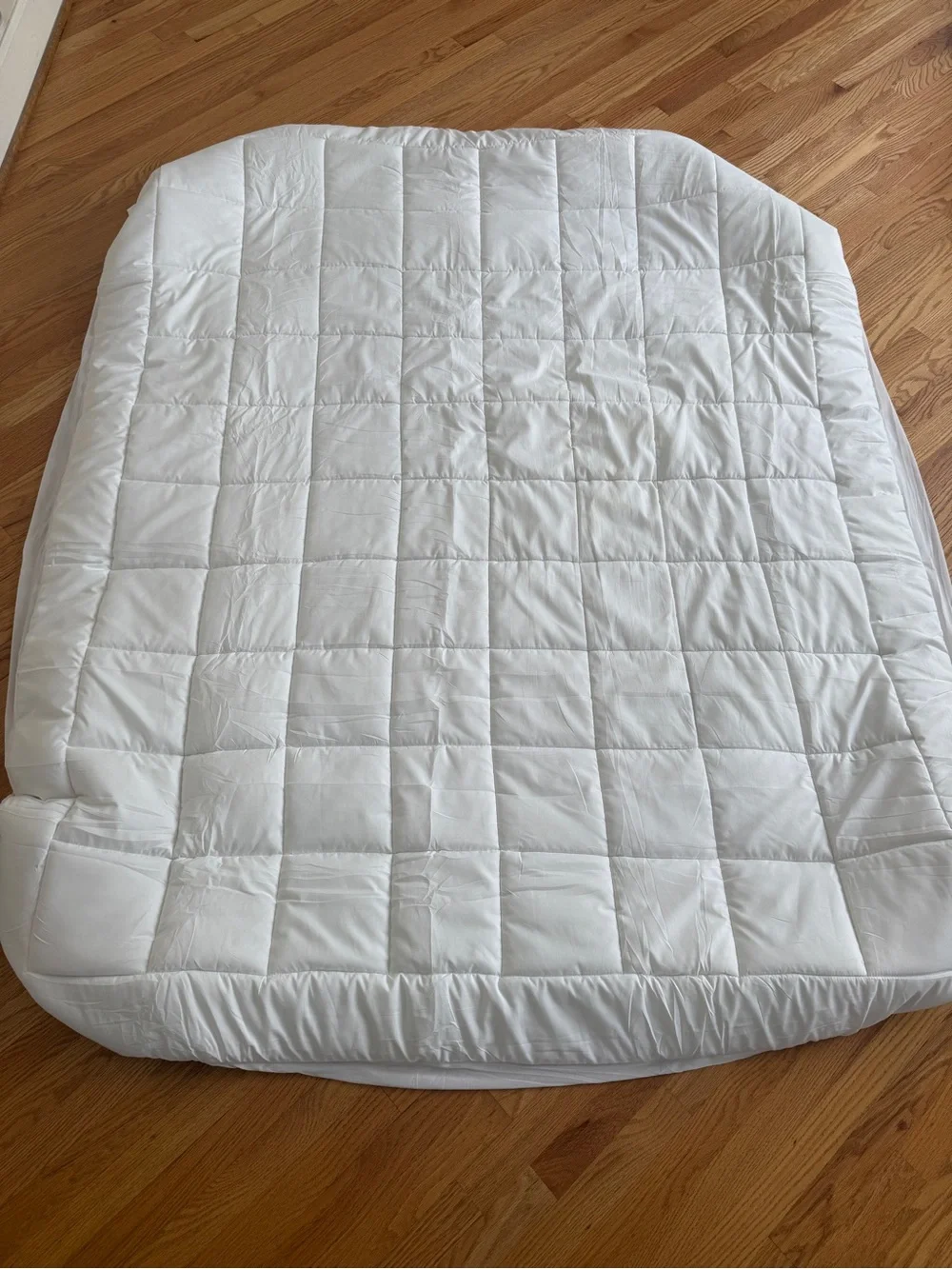 Queen mattress topper